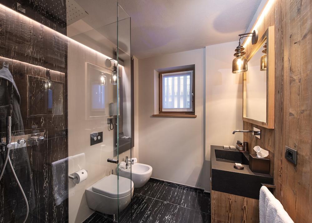 Le Massif Hotel & Lodge Courmayeur The Leading Hotels Of The World Екстериор снимка