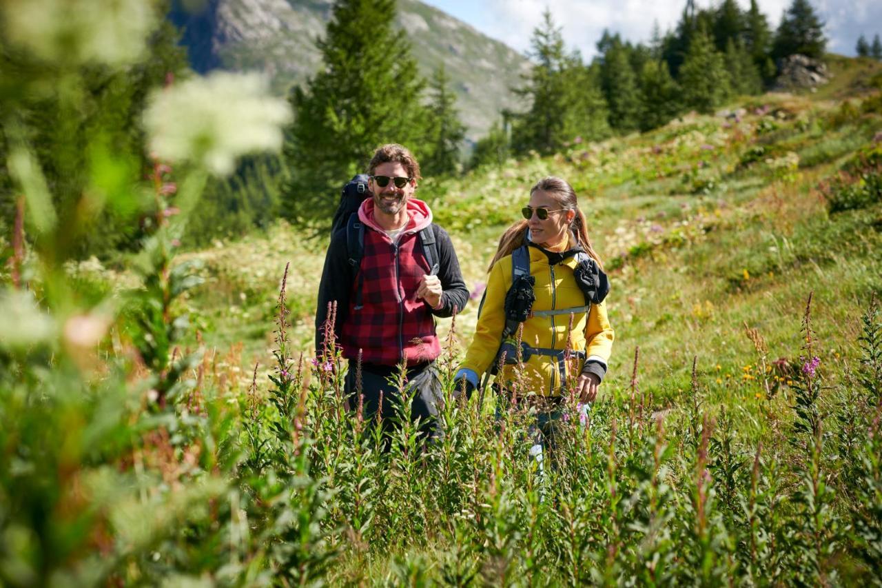 Le Massif Hotel & Lodge Courmayeur The Leading Hotels Of The World Екстериор снимка