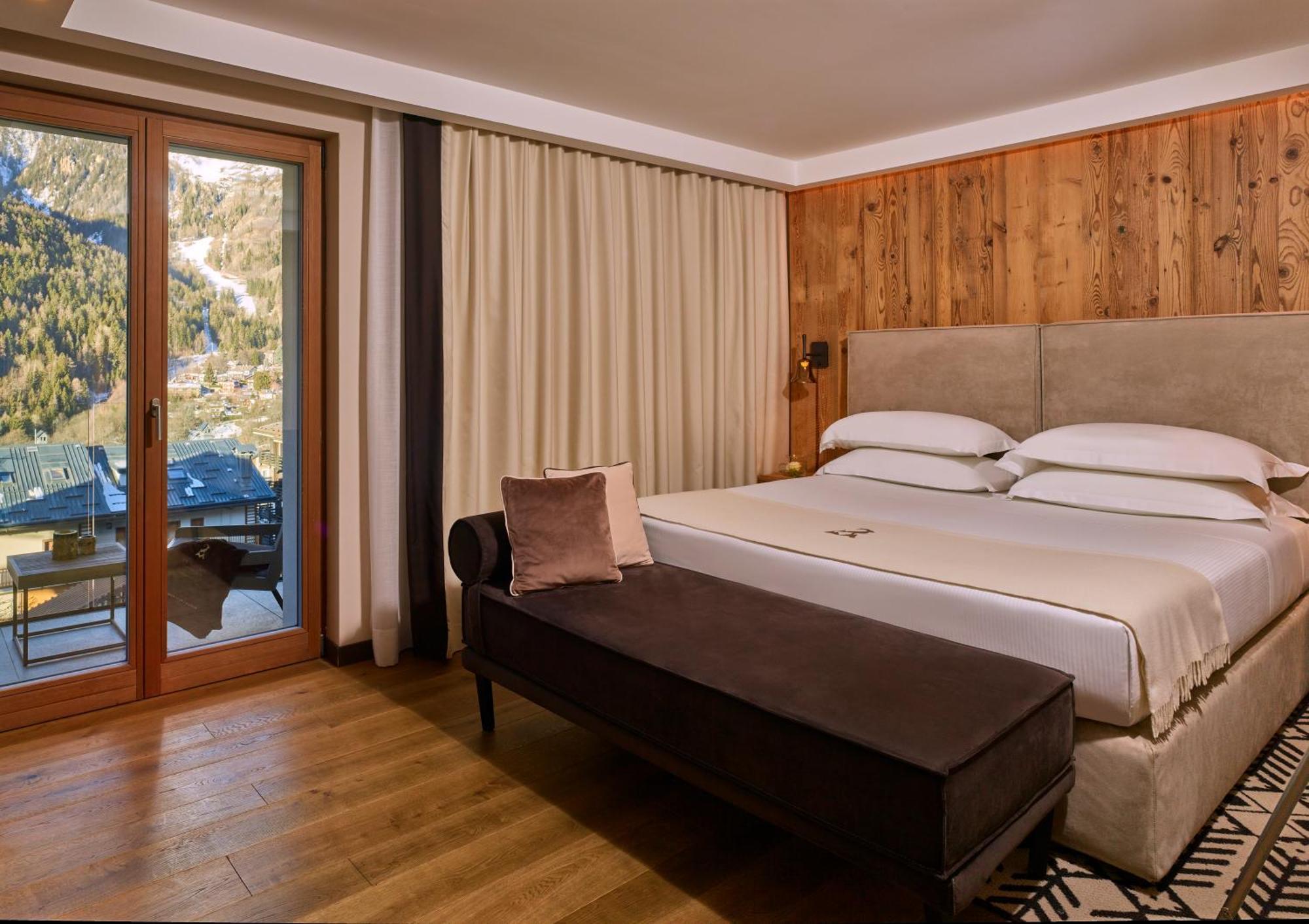 Le Massif Hotel & Lodge Courmayeur The Leading Hotels Of The World Екстериор снимка