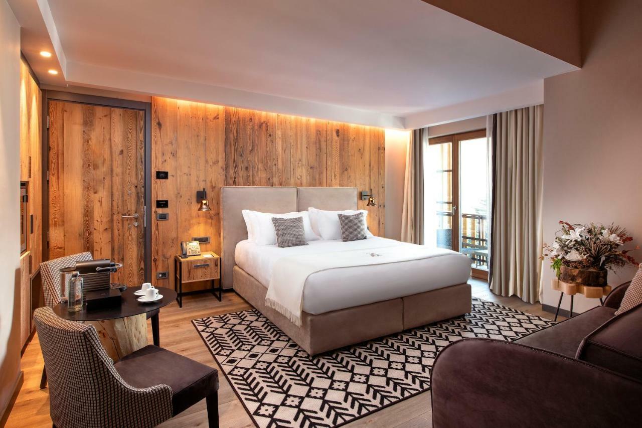 Le Massif Hotel & Lodge Courmayeur The Leading Hotels Of The World Екстериор снимка