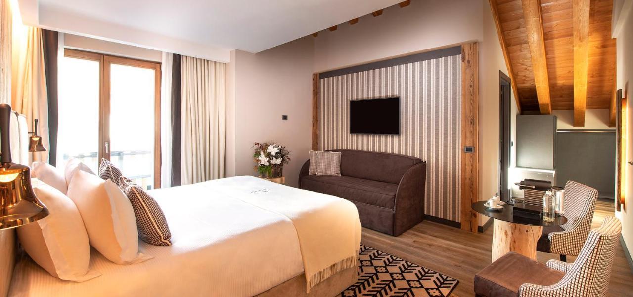 Le Massif Hotel & Lodge Courmayeur The Leading Hotels Of The World Екстериор снимка